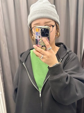 「アイテム（帽子）」を使った、たかみなさん（レディース・166cm・30代）の秋コーディネート