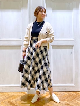 「新作」｜「アイテム（その他）」を使った、たかみなさん（レディース・166cm）の春コーディネート