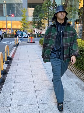 「surt（サート）のアイテム（チノパンツ）」を使った、yamagata1699さん（メンズ・172cm）の秋コーディネート