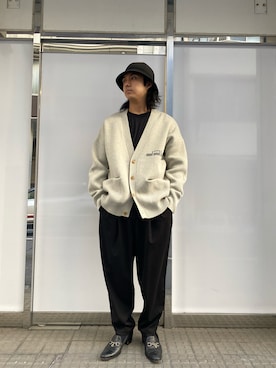 「B'2nd（ビーセカンド）のアイテム（スラックス）」を使った、yamagata1699さん（メンズ・172cm）の冬コーディネート