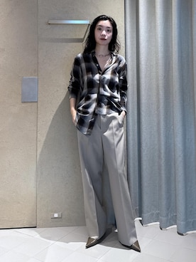 「アイテム（スラックス）」を使った、KOIKEさん（レディース・163cm・30代）の秋コーディネート