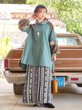 「チャイハネ（チャイハネ）のアイテム（アクセサリー）」を使った、チャイハネSTAFF Shioriさん（レディース・167cm）の秋コーディネート