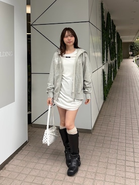 「Chico（チコ）のサイドドロストレイヤードワンピース（ワンピース、ホワイト系）」を使った、nagochanさん（レディース・156cm）の春コーディネート