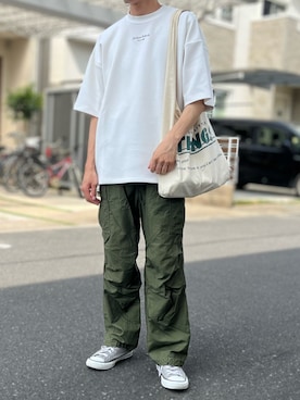 「BACK NUMBER（バックナンバー）のアイテム（カーゴパンツ）」を使った、Koyoさん（メンズ・166cm）の夏コーディネート