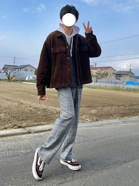 「CONVERSE（コンバース）のアイテム（パーカー）」を使った、Koyoさん（メンズ・165cm）の冬コーディネート