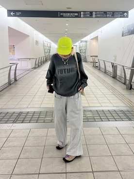 「WHO'S WHO gallery（フーズフーギャラリー）の【低身長・高身長対応】 スラッシュポケットスウェットイージーパンツ（スウェットパンツ）」を使った、カポさん（レディース・162cm）の秋コーディネート