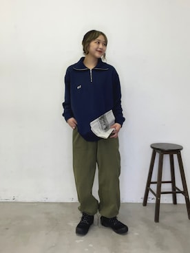 「アイテム（カーゴパンツ）」を使った、mahoさん（レディース・157cm・10代）の春コーディネート