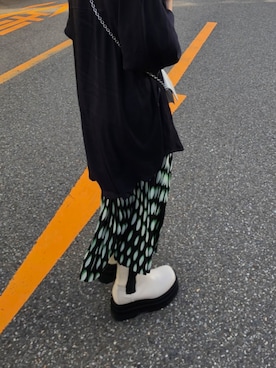「DRIES VAN NOTEN（ドリスヴァンノッテン）のアイテム（スカート）」を使った、a73n_bkyさん（レディース・162cm）の冬コーディネート
