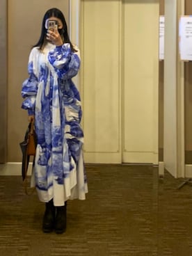 「JW Anderson（ジェイダブリューアンダーソン）のアイテム（ショルダーバッグ）」を使った、a73n_bkyさん（レディース・162cm）の冬コーディネート