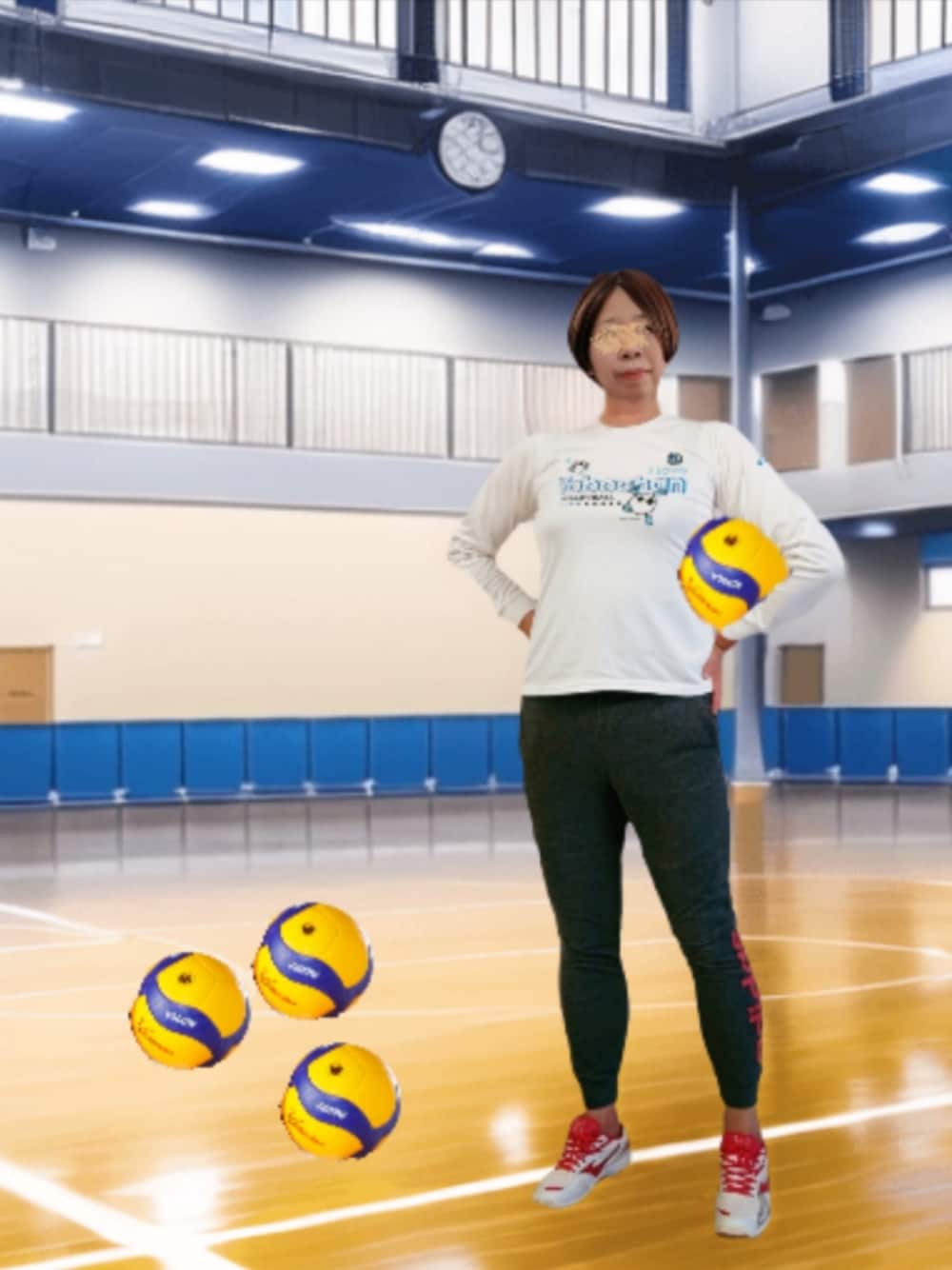 「バレーボール、なりきりフェス、スウェット、パーカー、ハーフパンツ」｜「なりきりフェスのアイテム（雑誌、その他）」を使った、🍠ゆみっつ🍠さん（レディース・173cm）の春コーディネートの1枚目の写真