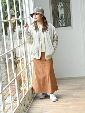 「NAVY（ネイビー）のアイテム」を使った、マックハウスZOZOスタイリスト レディースさん（レディース・163cm）の冬コーディネート