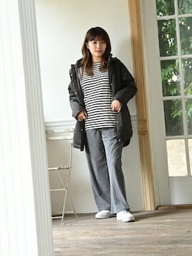 「NAVY（ネイビー）のアイテム（パンツ）」を使った、マックハウスZOZOスタイリスト レディースさん（レディース・163cm）の冬コーディネート