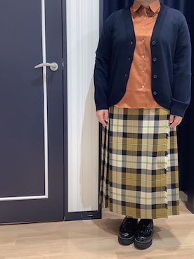 「アイテム（ビジネスシャツ）」を使った、BRICK HOUSE シャツ工房 熊本イオンモール店さん（レディース・153cm）の冬コーディネート