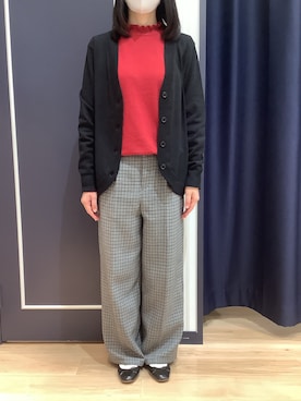 「TOKYO SHIRTS（トウキョウシャツ）の裾丸Ｖネックニットカーディガン（カーディガン/ボレロ）」を使った、BRICK HOUSE シャツ工房 熊本イオンモール店さん（レディース・155cm）の冬コーディネート