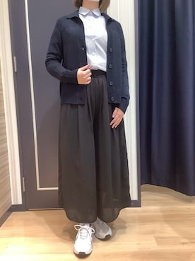 「アイテム（ビジネスシャツ）」を使った、BRICK HOUSE シャツ工房 熊本イオンモール店さん（レディース・163cm）の冬コーディネート