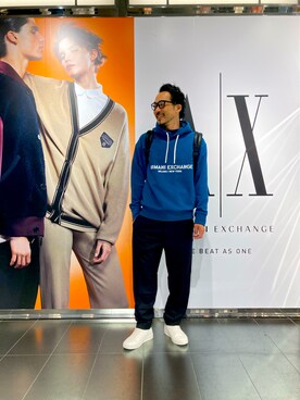 「ARMANI EXCHANGE（アルマーニエクスチェンジ）のアイテム（スラックス）」を使った、yochikoさん（メンズ・178cm）の秋コーディネート