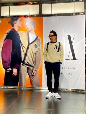 「ARMANI EXCHANGE（アルマーニエクスチェンジ）のアイテム（スラックス）」を使った、yochikoさん（メンズ・178cm）の秋コーディネート