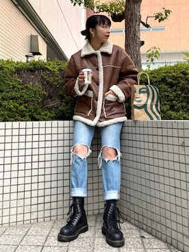 「アイテム（その他アウター、ブラウン系）」を使った、CHIHARUさん（レディース・170cm）の秋コーディネート