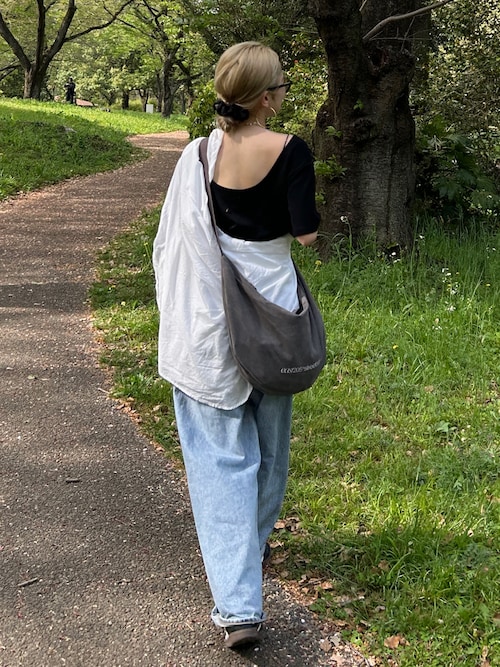 パット付きバックオープンTee