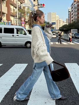 「アイテム（シャツ/ブラウス）」を使った、秋本すずかさん（レディース・155cm）の秋コーディネート