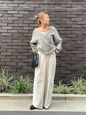 「アイテム（サングラス）」を使った、秋本すずかさん（レディース・155cm）の秋コーディネート