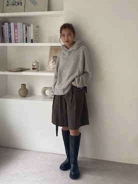 「アイテム（パーカー）」を使った、秋本すずかさん（レディース・155cm）の秋コーディネート