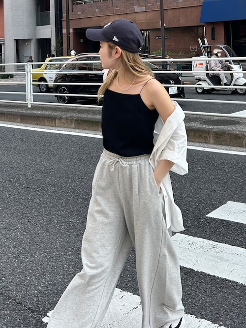 パット付きスクエアキャミソール