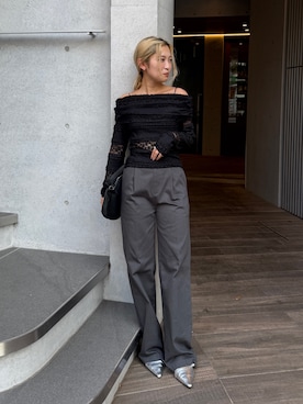 「Ungrid（アングリッド）のストレッチチノフレアパンツ（その他パンツ、グレー系）」を使った、秋本すずかさん（レディース・155cm）の夏コーディネート