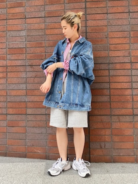 「アイテム（ブルゾン）」を使った、秋本すずかさん（レディース・155cm）の夏コーディネート