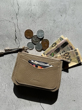 「アイテム（財布）」を使った、azukodaさん（レディース・161cm）の秋コーディネート