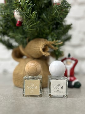 「アイテム（香水）」を使った、azukodaさん（レディース・161cm）の秋コーディネート