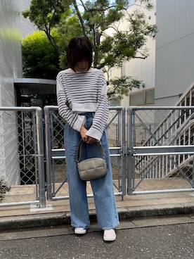 「ピスタチオ」｜「アイテム（スニーカー）」を使った、azukodaさん（レディース・161cm）の秋コーディネート