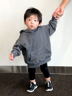 「アイテム（パーカー）」を使った、湊/minatoさん（キッズ・80cm）の秋コーディネート