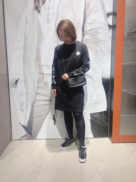 「armaniexchange」｜「アイテム（メッセンジャーバッグ）」を使った、TTmmさん（レディース・163cm）の冬コーディネート