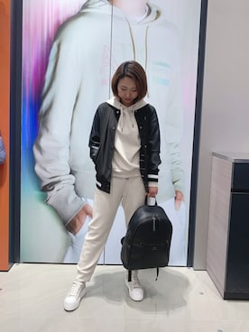 「ARMANI EXCHANGE（アルマーニエクスチェンジ）のアイテム（ブルゾン）」を使った、TTmmさん（レディース・163cm）の春コーディネート