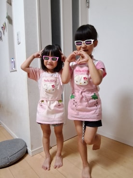 「おさがりのアイテム（エプロン）」を使った、もち米さん（キッズ・110cm）の夏コーディネート