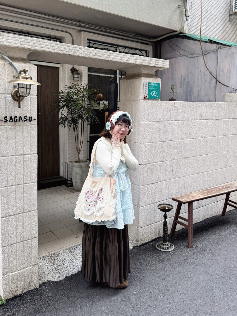 Dream Garden-tulip ribbon lace toteを使った人気ファッション