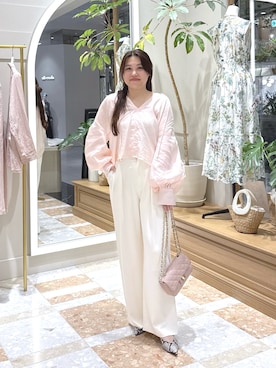 「La boutique BonBon（ラブティックボンボン）の【再再販決定！】リボンボリュームスリーブシアーブラウス（シャツ/ブラウス、ピンク系）」を使った、takumaさん（レディース・160cm）の春コーディネート