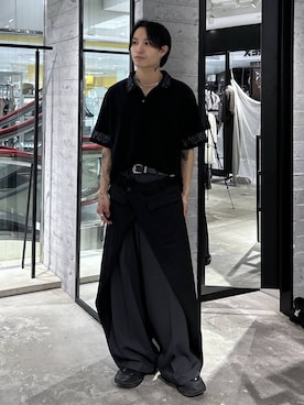 「HARE（ハレ）の【接触冷感】 ポンチシシュウポロカット(HARE)（ポロシャツ、ブラック系）」を使った、madosato0117さん（メンズ）の夏コーディネート