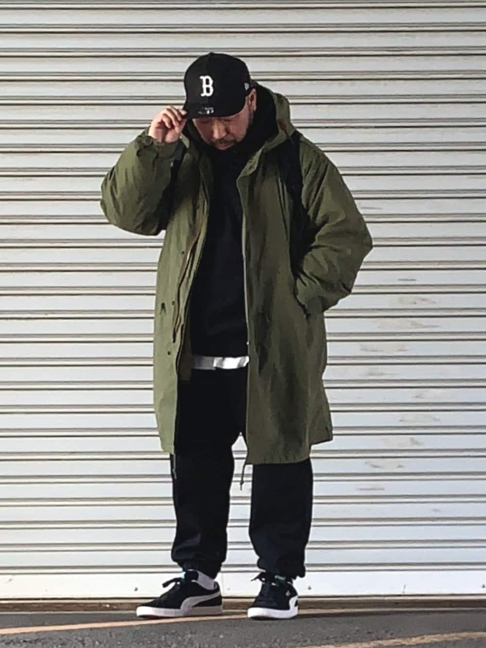 「ミリタリー、M51、モッズコート、フィッシュテール、NEW ERA、THE NORTH FACE、PUMA、セットアップ、お洒落さんとつながりたい、WAIPER」｜「NEW ERAのアイテム（キャップ、ブラック系）」を使った、andyincさん（メンズ・168cm）の春コーディネートの1枚目の写真