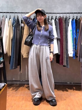 「PBLIM（ページボーイリム）のアイテム（スウェットパンツ）」を使った、Namiさん（レディース・158cm）の秋コーディネート