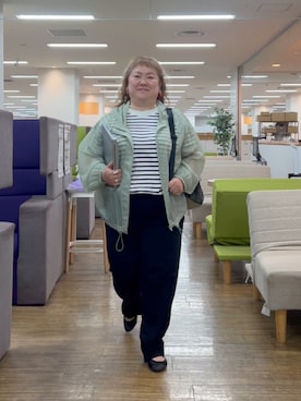 「nissen（ニッセン）のジャケットベストセットアップ（ベスト＋パンツ）（スーツセット、ブラック系）」を使った、KMさん（レディース・160cm）の春コーディネート