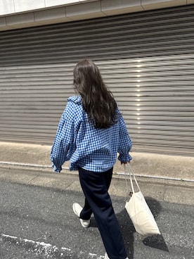 TODAYFULのアイテムを使った「フリルブラウス」の人気ファッション