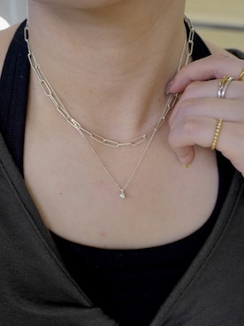 「TEN.（テン）のSILVER925 レクトチェーンネックレス（ネックレス、シルバー系）」を使った、Nishi Satsukiさん（レディース・156cm）の春コーディネート