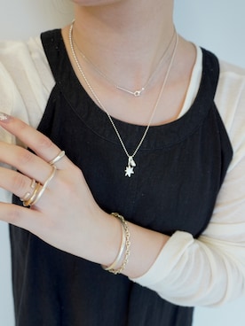 「アイテム（チャーム）」を使った、Nishi Satsukiさん（レディース・156cm）の春コーディネート