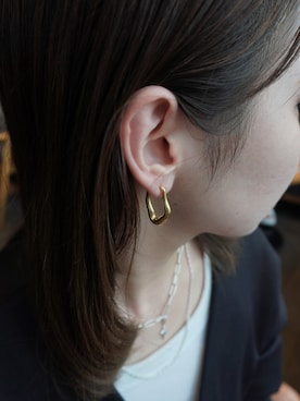 「アイテム（アクセサリー）」を使った、Nishi Satsukiさん（レディース・156cm）の秋コーディネート