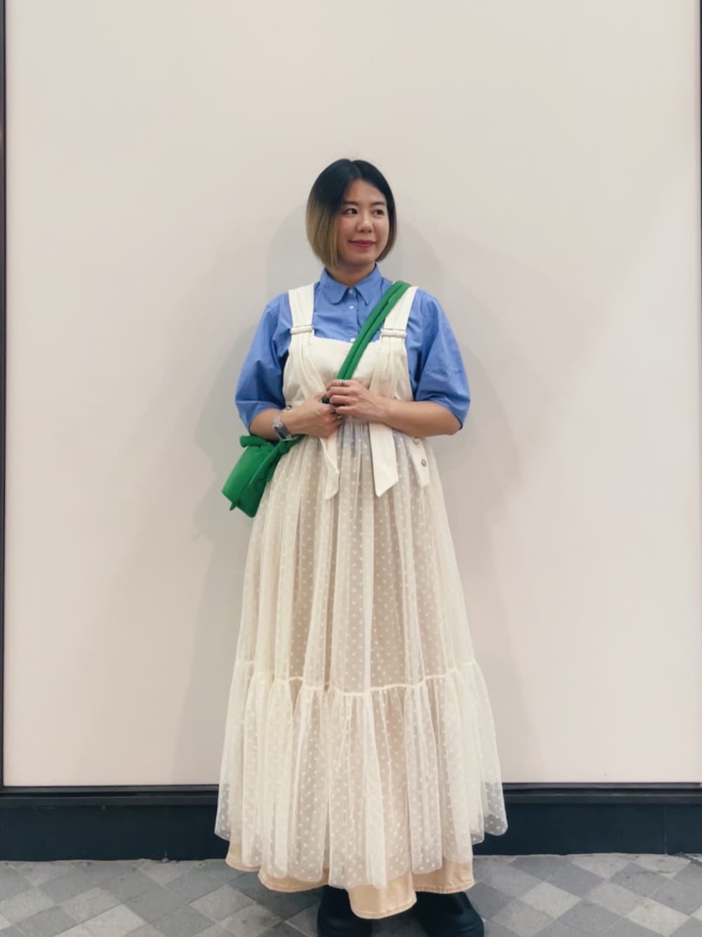 「CITENの＜CITEN＞フォルムハーフスリーブシャツ（シャツ/ブラウス、ブルー系）」を使った、sharon0109さん（レディース・163cm）の夏コーディネートの1枚目の写真