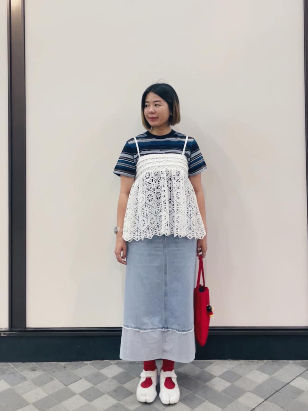 「BEAMS BOYのエンブロイダリー マルチボーダー ショートスリーブ Tシャツ（Tシャツ/カットソー、ブルー系）」を使った、sharon0109さん（レディース・163cm）の夏コーディネートの1枚目の写真