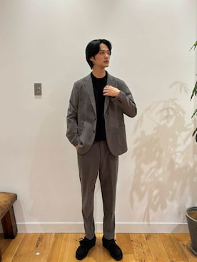 「アイテム（スーツパンツ）」を使った、Yukiyaさん（メンズ・185cm）の秋コーディネート
