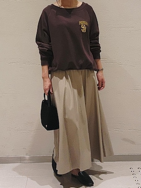 「アイテム（スウェット）」を使った、LISAさん（レディース・156cm）の秋コーディネート